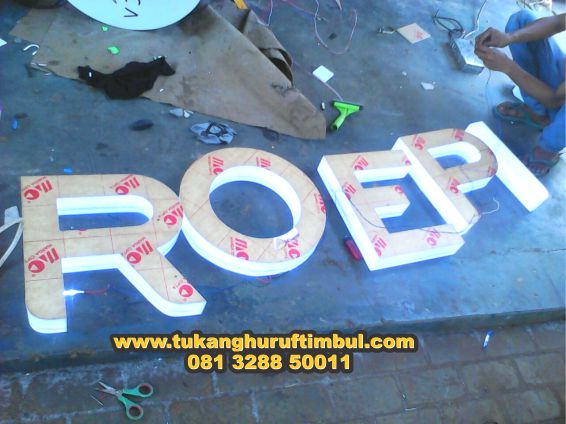 jasa huruf timbul acrylic jogja